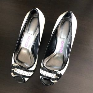 Connie Heels Off White & Black w/ Buckle! Size 6!